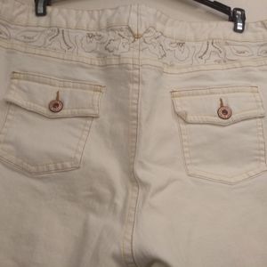 Old Navy women's 22 capris